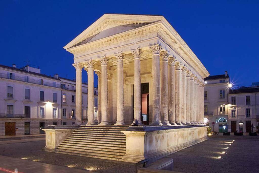 Le Studio D'Auguste- Coeur De Nimes-Chaleureux-Emplacement Ideal Exterior photo
